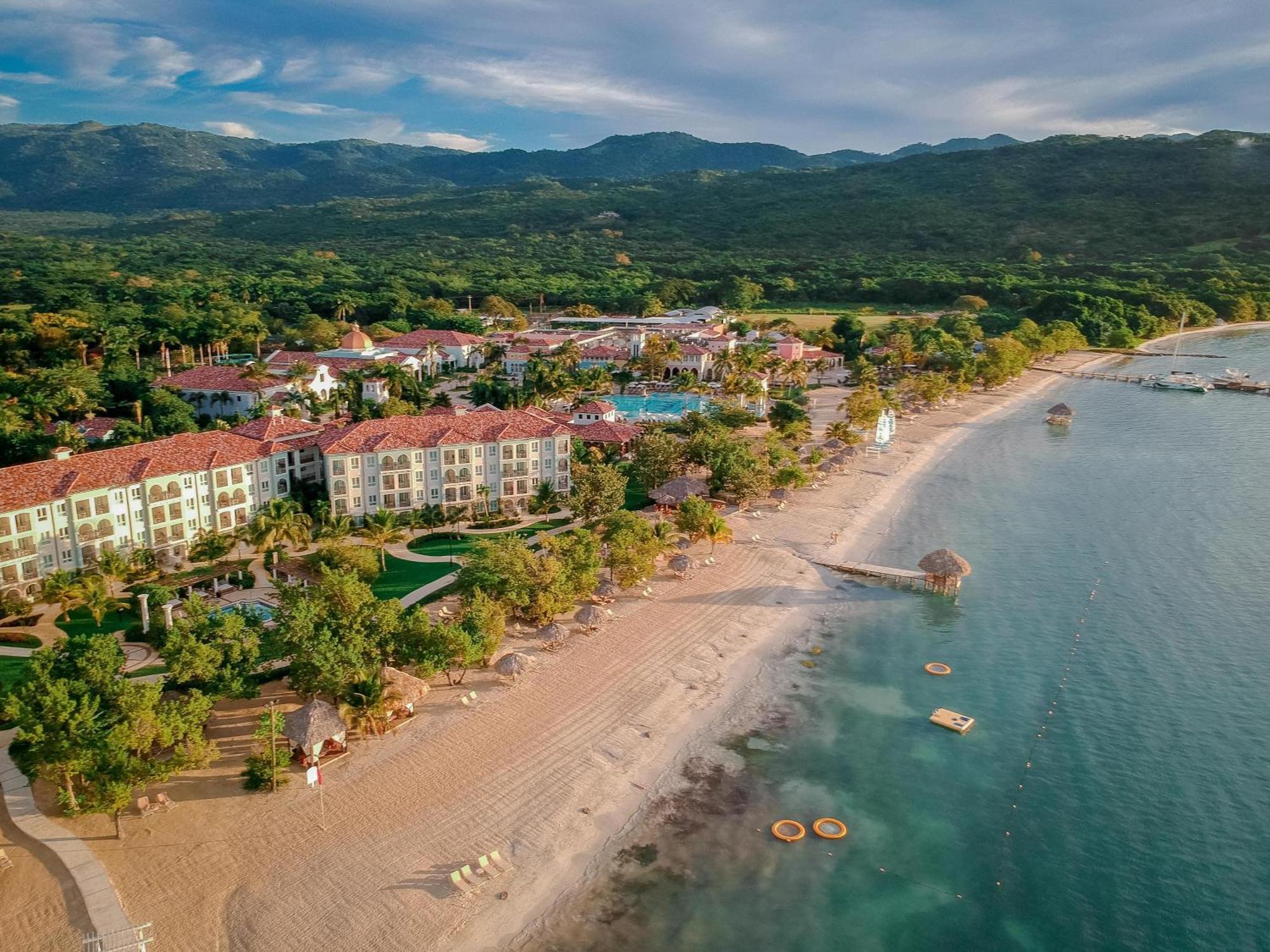 Sandals South Coast All Inclusive - Couples Only (Adults Only) Savanna-la-Mar Exterior photo